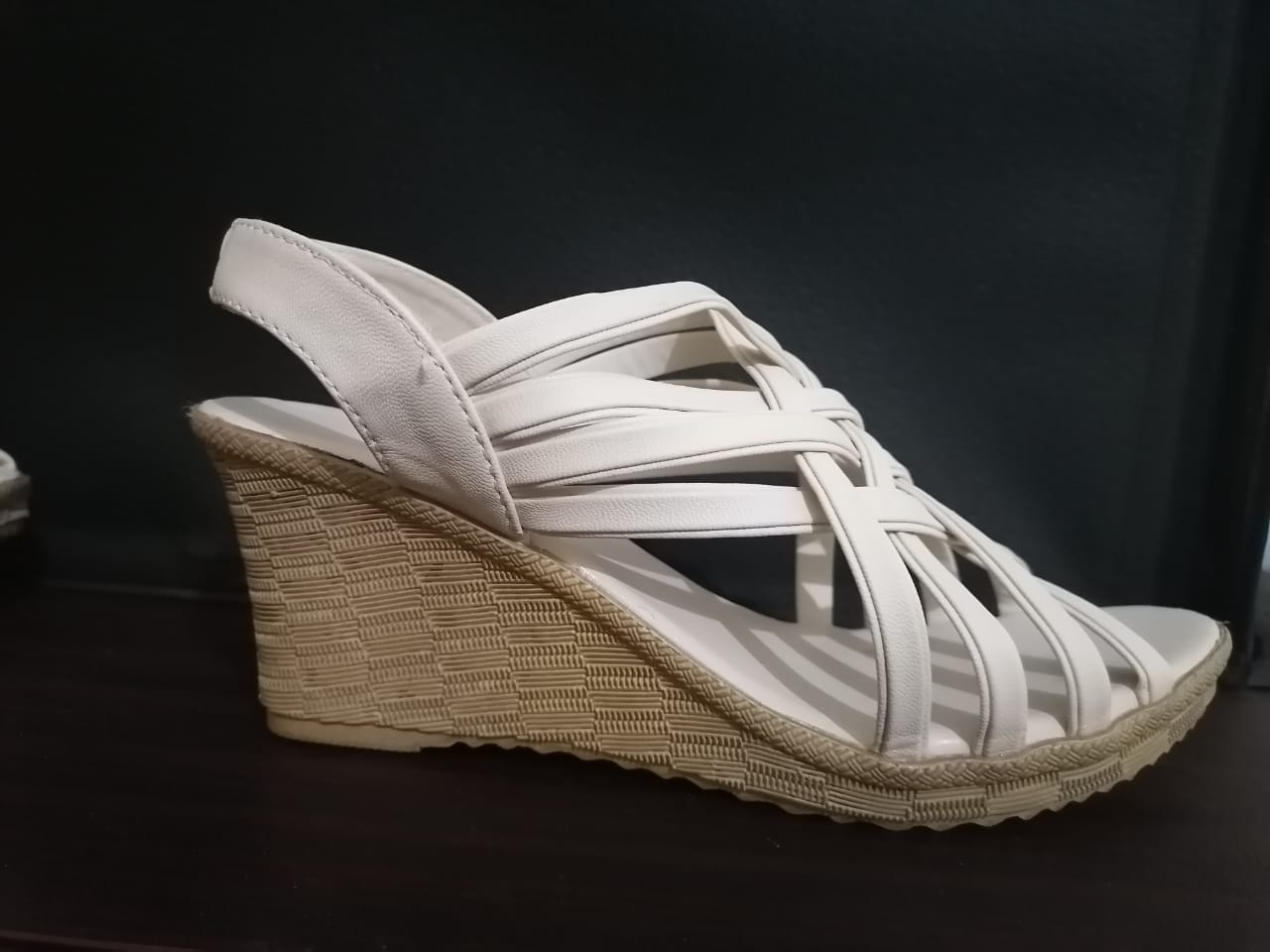 Ladies High Sole Sandals In Pakistan | Off White Sandals - Smart Valuez
